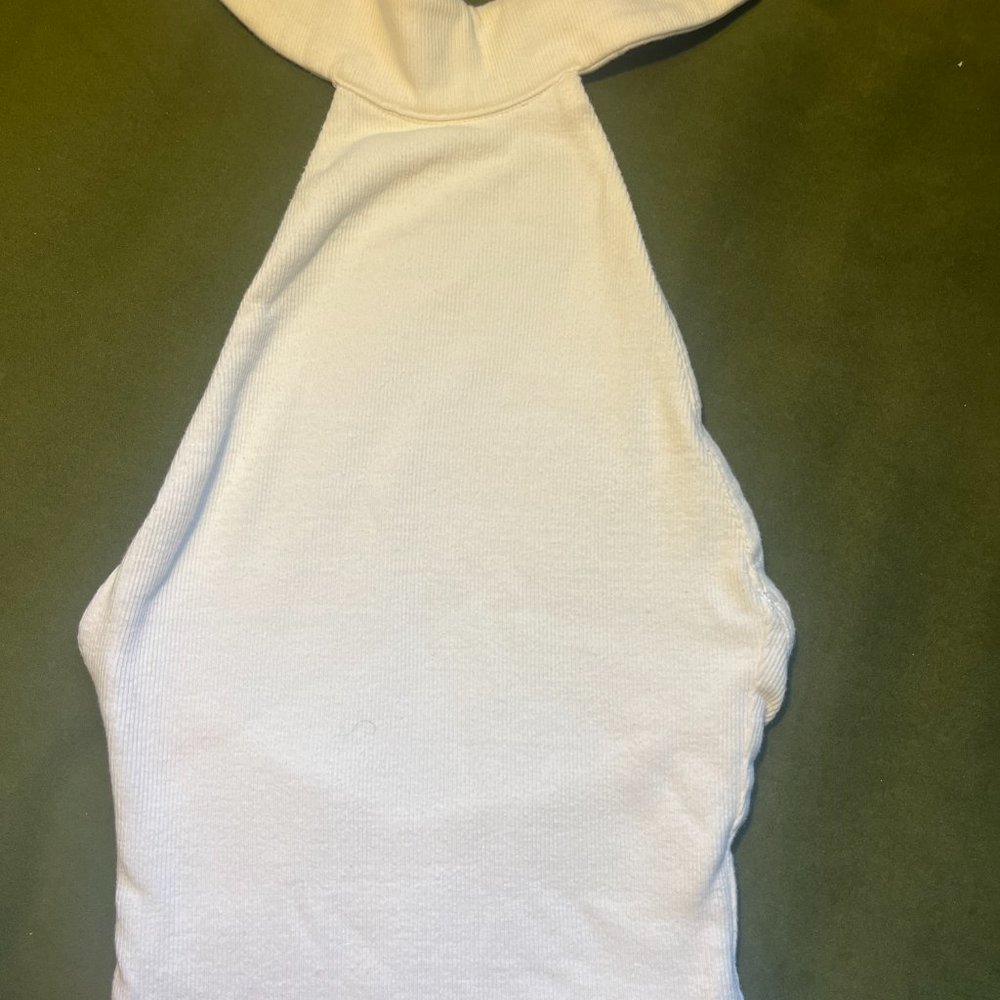 Revolve Ribbed Halter Top - Picture 5 of 5